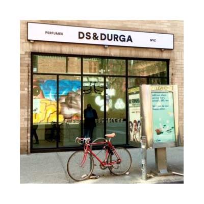 Perfumes D.S & Durga