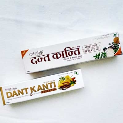 Pasta negra ayurvédica Patanjali