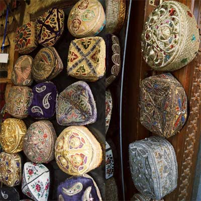 Tubeteika gorro tradicional uzbeko